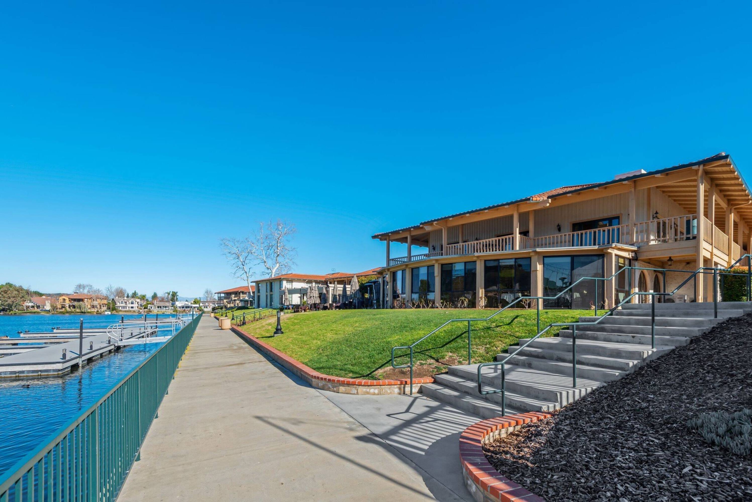 32107, 32123, 32129, 32131 & 32133 Lindero Canyon Road, Westlake Village, California, 91361