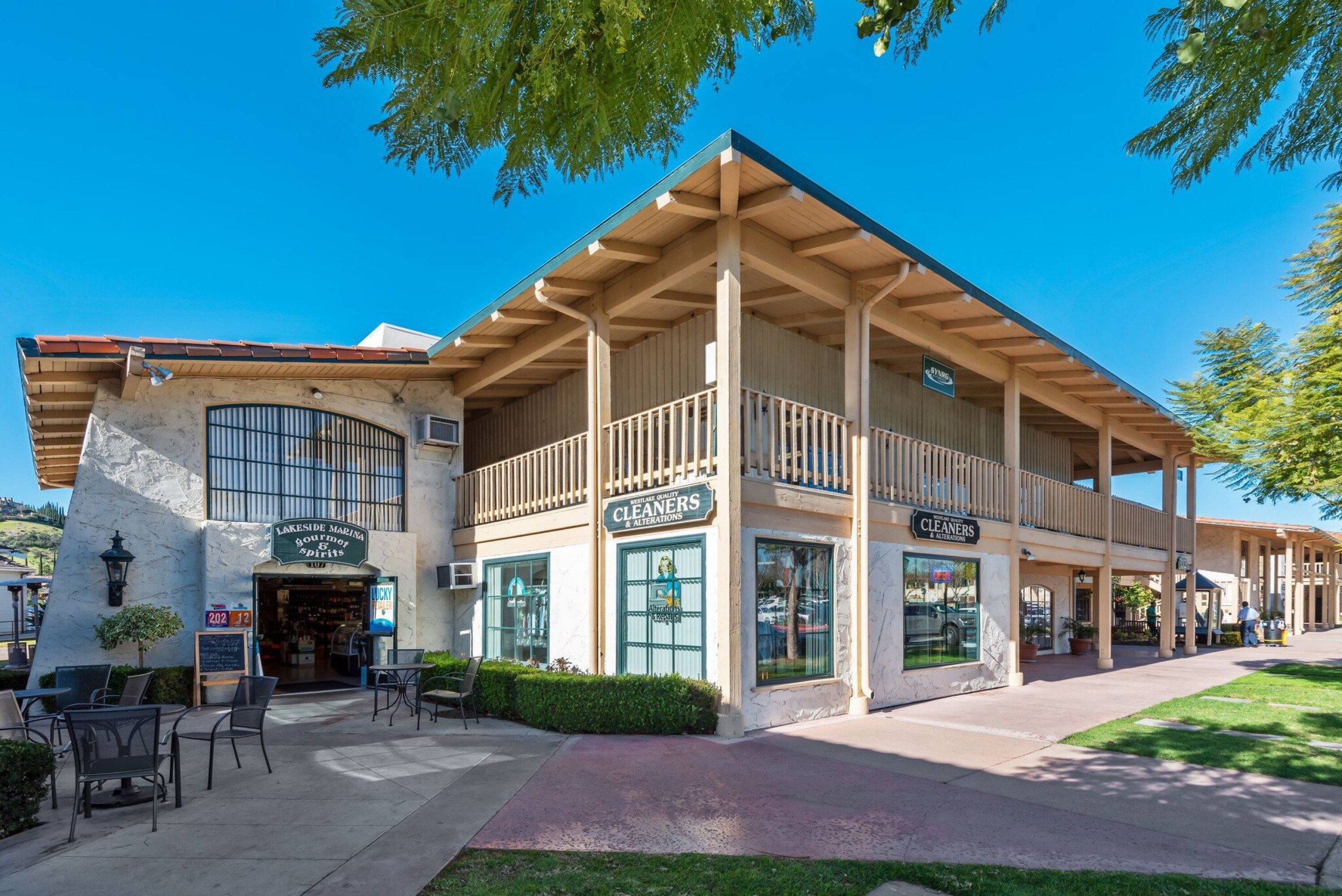 32107, 32123, 32129, 32131 & 32133 Lindero Canyon Road, Westlake Village, California, 91361