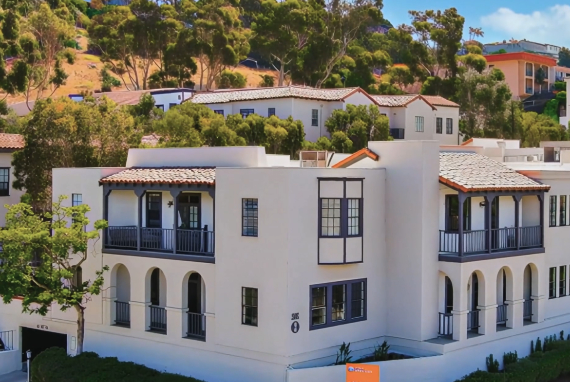 3990, Old Town Avenue, San Diego County, California, 92110