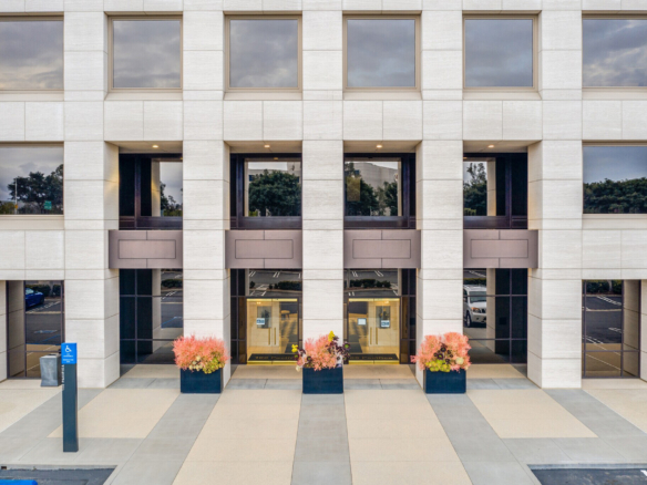 100 Pacifica Drive, Irvine, CA 92618